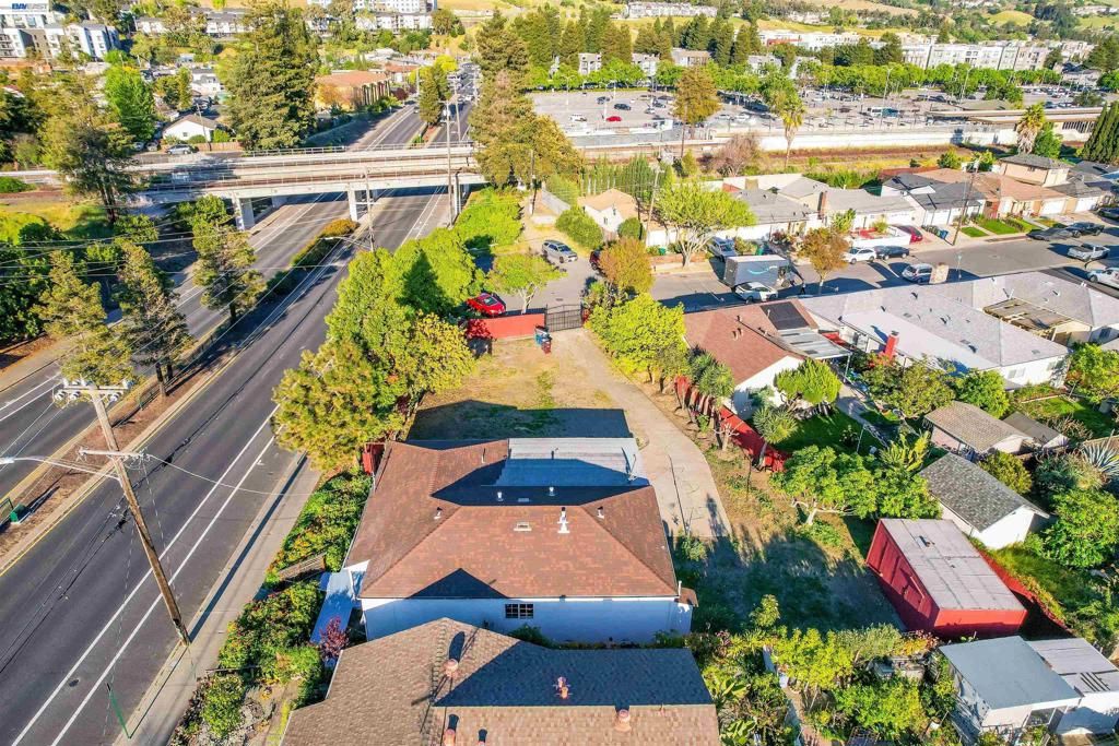 387 Tennyson Rd, Hayward, CA 94544