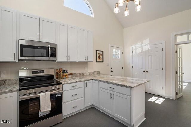 1130 N Roxboro Street, Durham, NC 27701