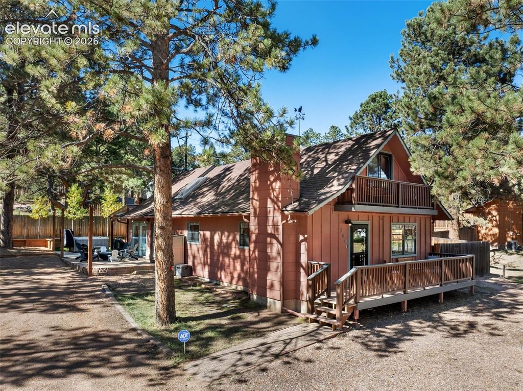 500 S West Street, Woodland Park, CO 80863 — photo 2