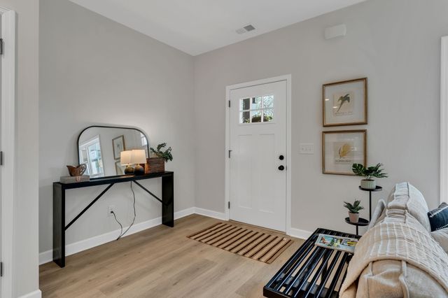 356 Twig PVT Court, Hendersonville, TN 37075