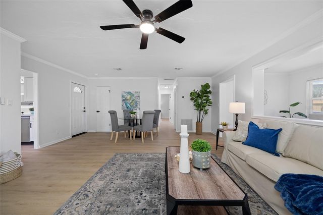 1100 81ST AVENUE N, St Petersburg, FL 33702