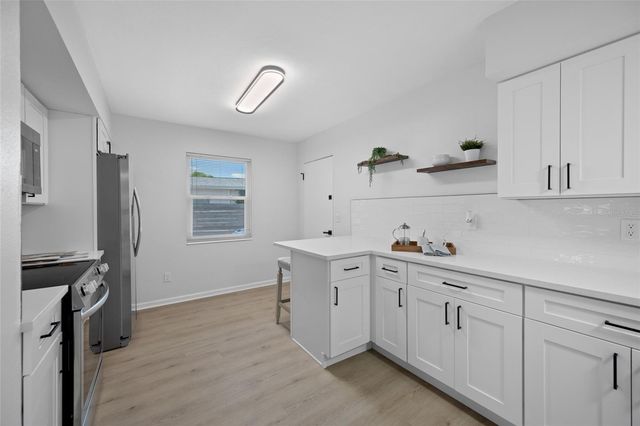 1100 81ST AVENUE N, St Petersburg, FL 33702