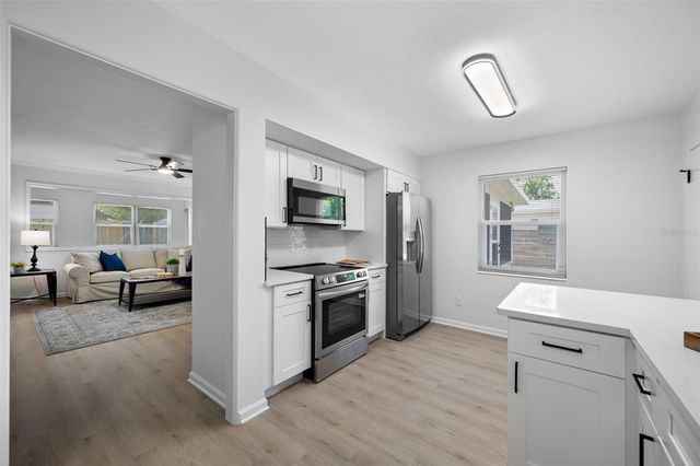 1100 81ST AVENUE N, St Petersburg, FL 33702