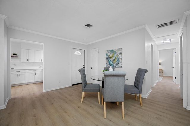 1100 81ST AVENUE N, St Petersburg, FL 33702