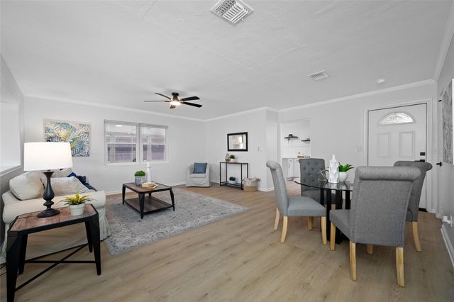 1100 81ST AVENUE N, St Petersburg, FL 33702