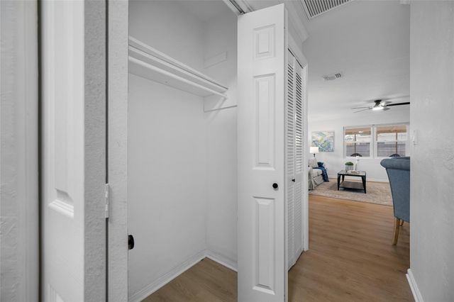 1100 81ST AVENUE N, St Petersburg, FL 33702