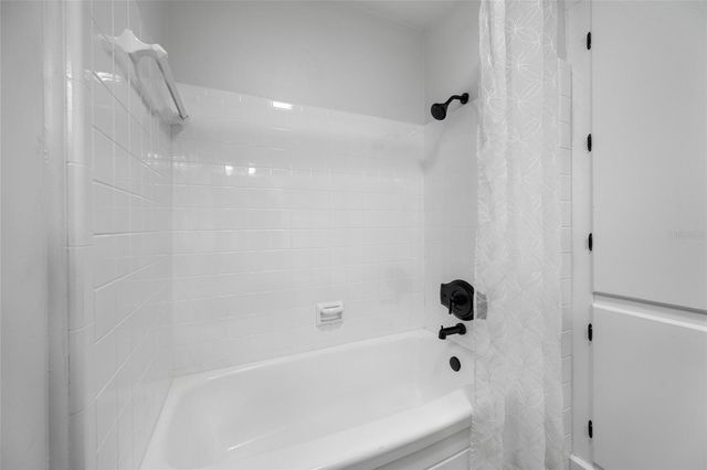 1100 81ST AVENUE N, St Petersburg, FL 33702