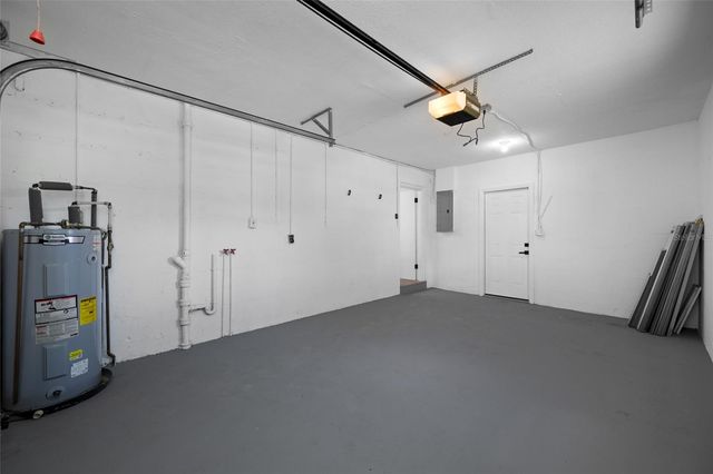 1100 81ST AVENUE N, St Petersburg, FL 33702