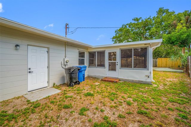 1100 81ST AVENUE N, St Petersburg, FL 33702