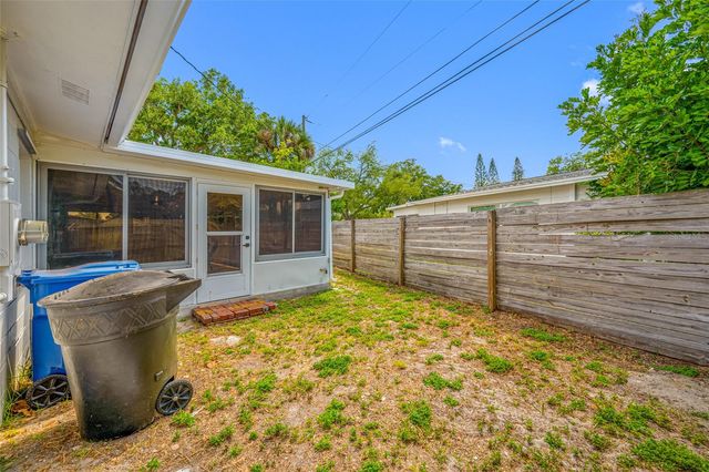 1100 81ST AVENUE N, St Petersburg, FL 33702