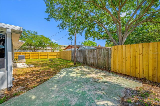 1100 81ST AVENUE N, St Petersburg, FL 33702