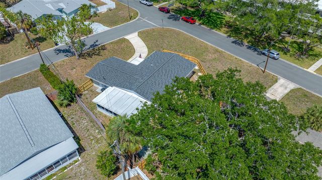 1100 81ST AVENUE N, St Petersburg, FL 33702