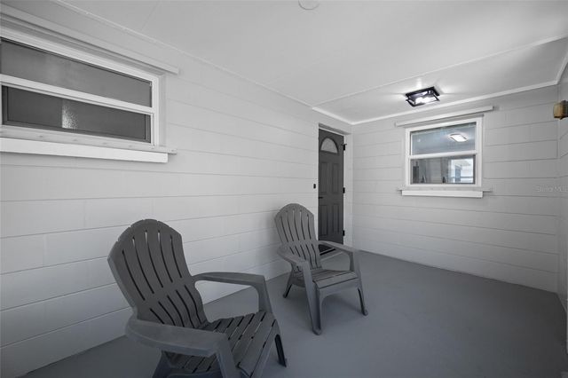 1100 81ST AVENUE N, St Petersburg, FL 33702