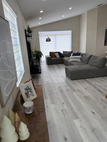 16263 NW 19th St, Pembroke Pines, FL 33028