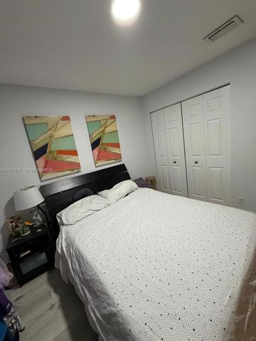 16263 NW 19th St, Pembroke Pines, FL 33028