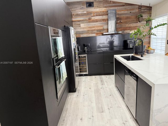 16263 NW 19th St, Pembroke Pines, FL 33028