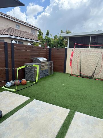 16263 NW 19th St, Pembroke Pines, FL 33028