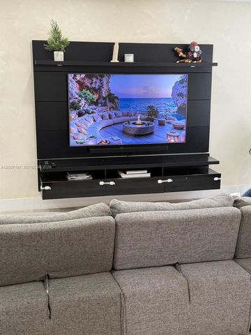 16263 NW 19th St, Pembroke Pines, FL 33028