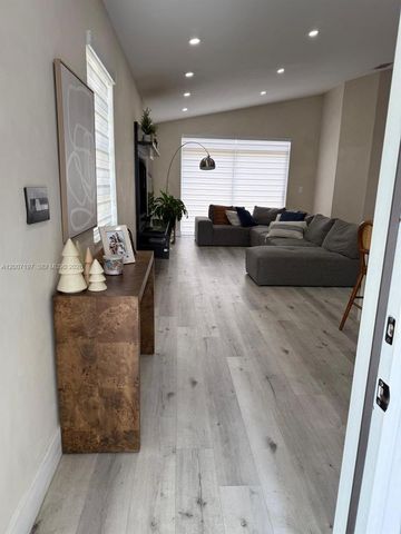 16263 NW 19th St, Pembroke Pines, FL 33028