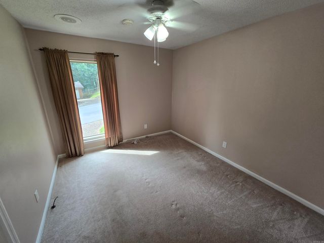 3403 Millbrook Road, Little Rock, AR 72227