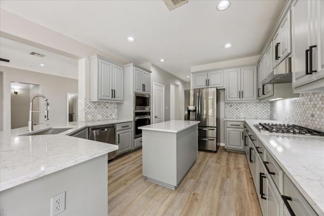 308 Calistoga CT, Austin, TX 78732