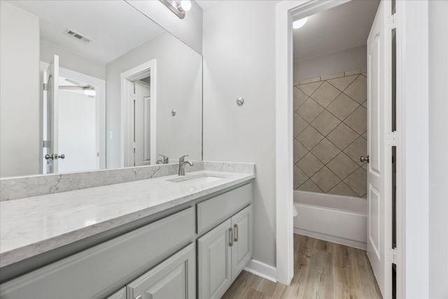 308 Calistoga CT, Austin, TX 78732