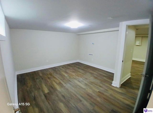 1040 W Crocus Drive, Radcliff, KY 40160