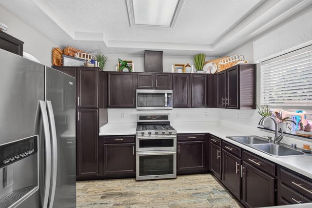 6601 Vista Del Rancho Road NE, Albuquerque, NM 87113