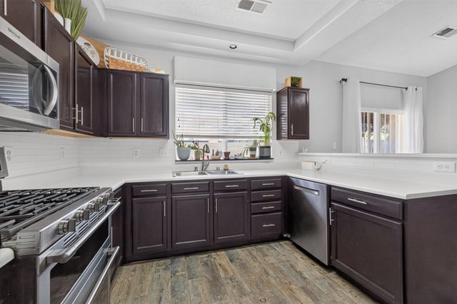 6601 Vista Del Rancho Road NE, Albuquerque, NM 87113