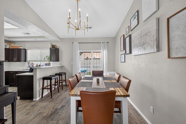 6601 Vista Del Rancho Road NE, Albuquerque, NM 87113