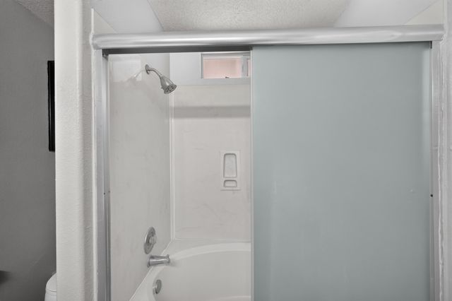 6601 Vista Del Rancho Road NE, Albuquerque, NM 87113