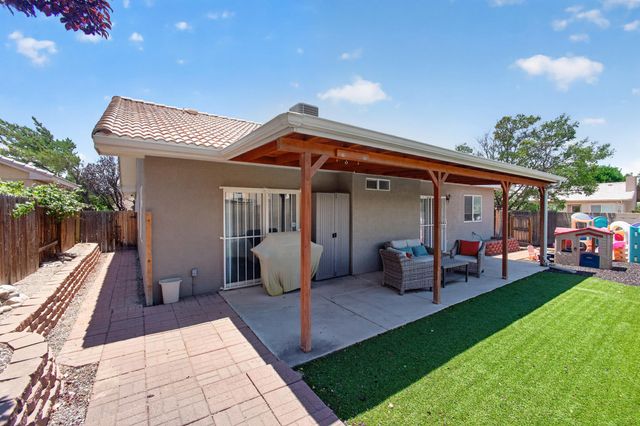 6601 Vista Del Rancho Road NE, Albuquerque, NM 87113