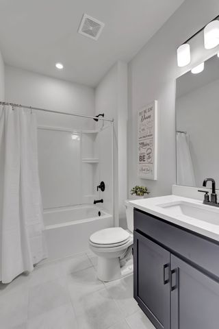 120 Millbrook Dr, Spring Hill, TN 37174