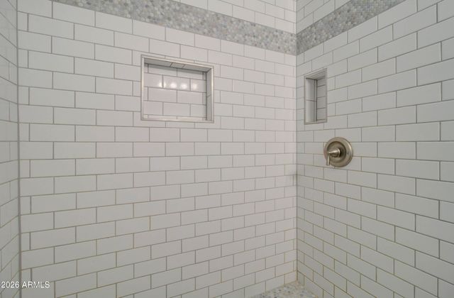 5165 E MONTE VISTA Road, Phoenix, AZ 85008