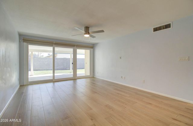 5165 E MONTE VISTA Road, Phoenix, AZ 85008