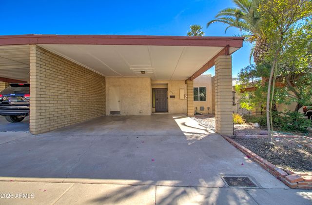 5165 E MONTE VISTA Road, Phoenix, AZ 85008