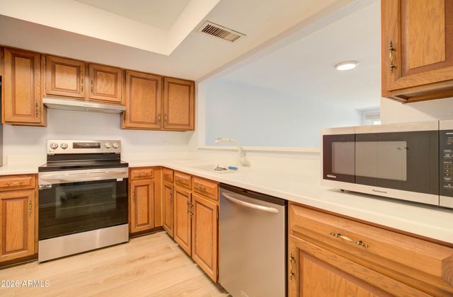 5165 E MONTE VISTA Road, Phoenix, AZ 85008