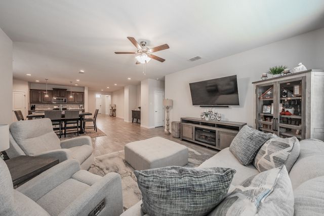 15901 Charing Cross Drive, Fort Worth, TX 76247
