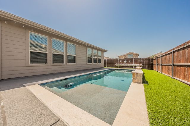 15901 Charing Cross Drive, Fort Worth, TX 76247