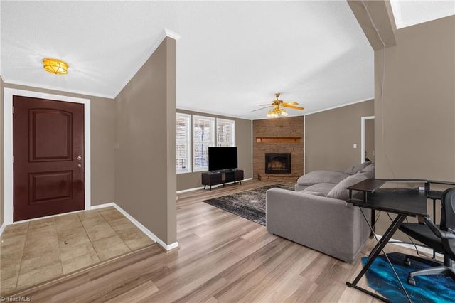 2940 Rhonswood Drive, Tobaccoville, NC 27050