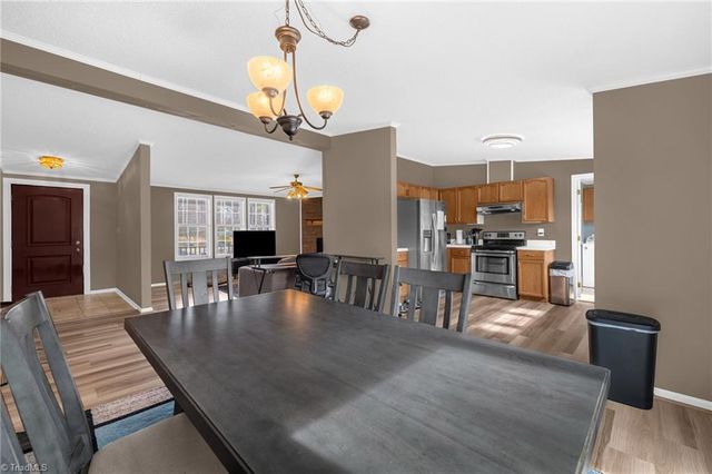 2940 Rhonswood Drive, Tobaccoville, NC 27050