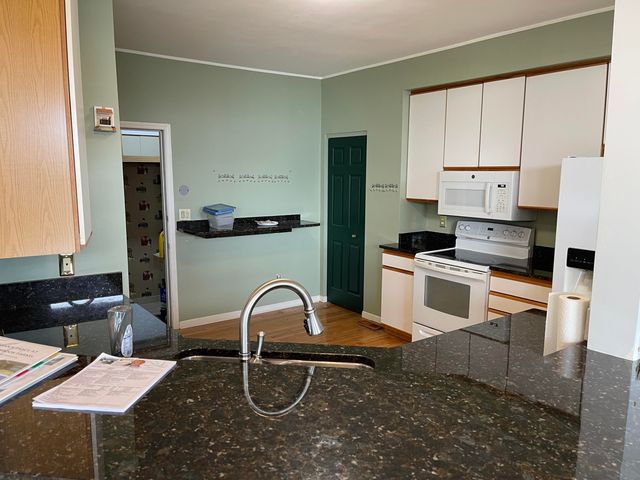 830 Horseshoe Lane, Florence, KY 41042