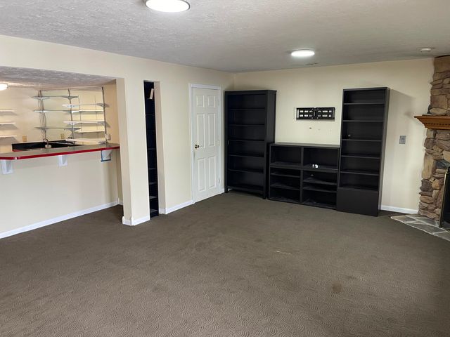 830 Horseshoe Lane, Florence, KY 41042