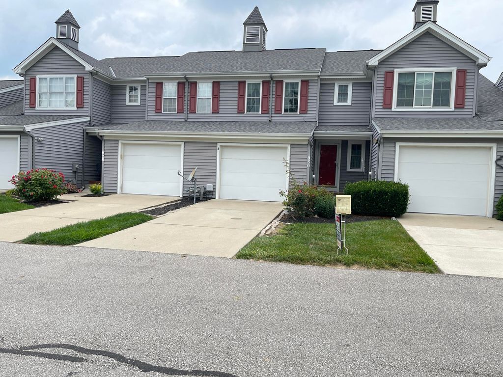 830 Horseshoe Lane, Florence, KY 41042