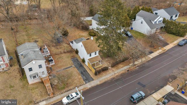 725 LINCOLN AVE, Pottstown, PA 19464