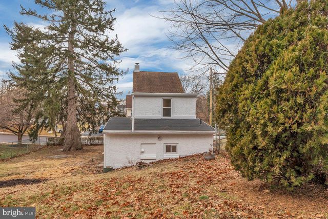 725 LINCOLN AVE, Pottstown, PA 19464