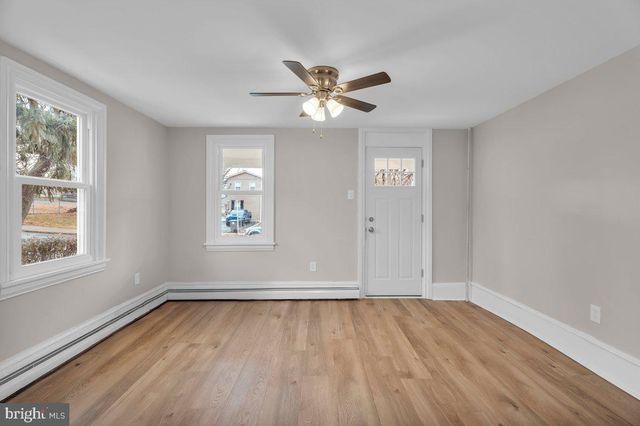 725 LINCOLN AVE, Pottstown, PA 19464