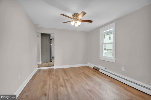 725 LINCOLN AVE, Pottstown, PA 19464