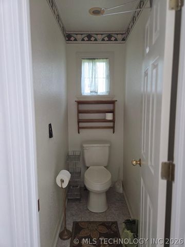 112 Circle Drive, Checotah, OK 74426