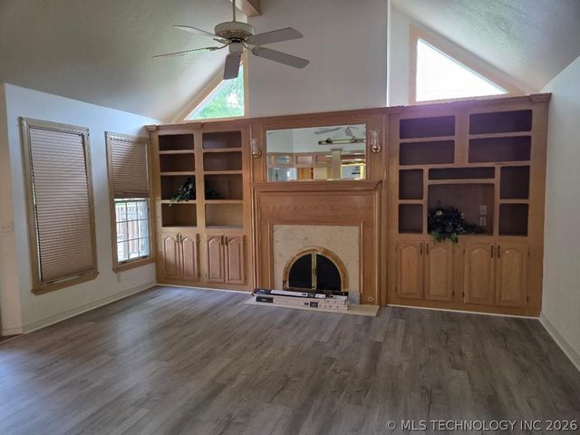 112 Circle Drive, Checotah, OK 74426